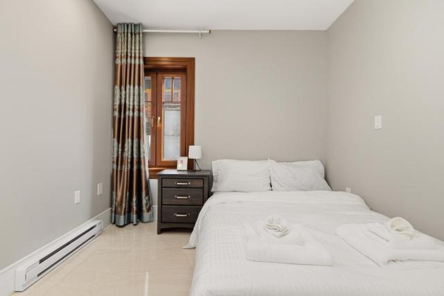 Modern 3BR Suite near UBC & Jericho Beach