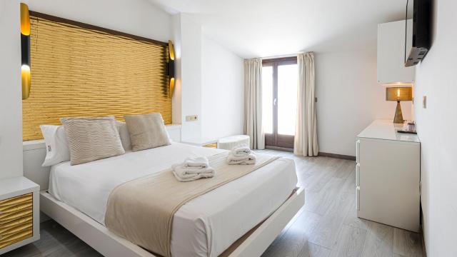 HOTEL FUENTE REDONDA LUXURY