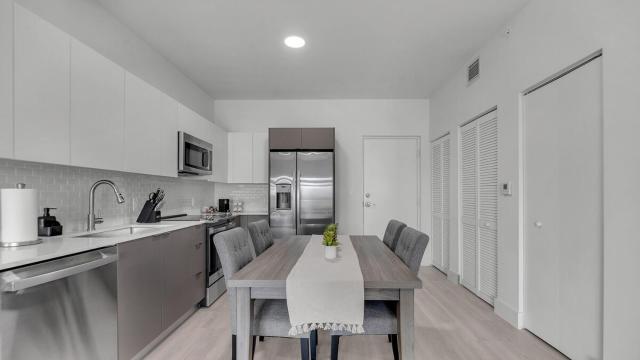 Fast WiFi -Kitchen -Free Parking -Top Location#307