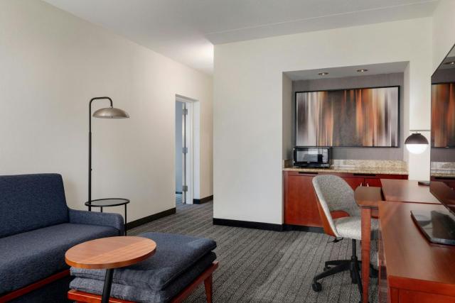 Courtyard by Marriott Boston Norwood/Canton