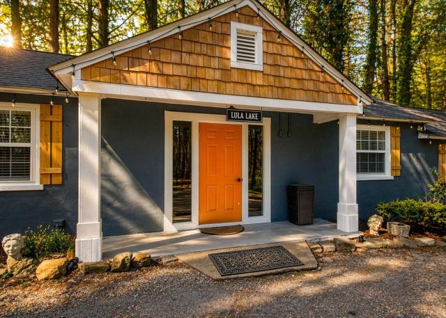 Lula Lake Room on Lookout Mountain