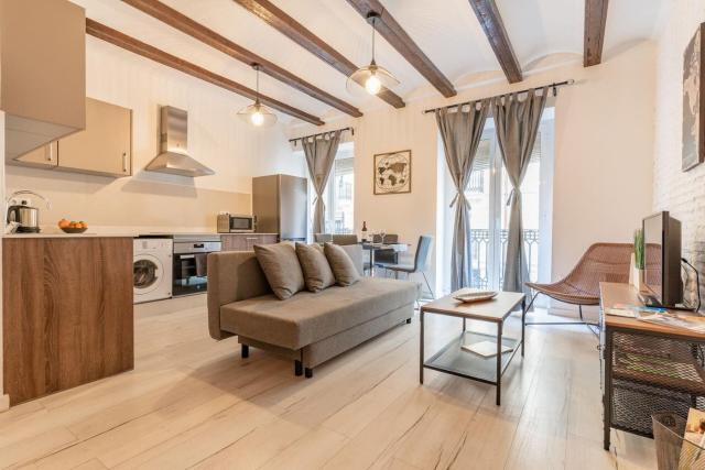 Botanical gardens apartment by Invalencia