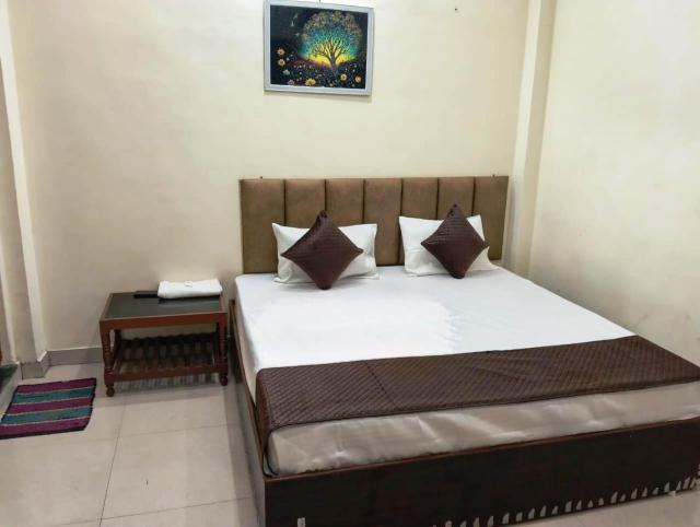 Balaji Guest House