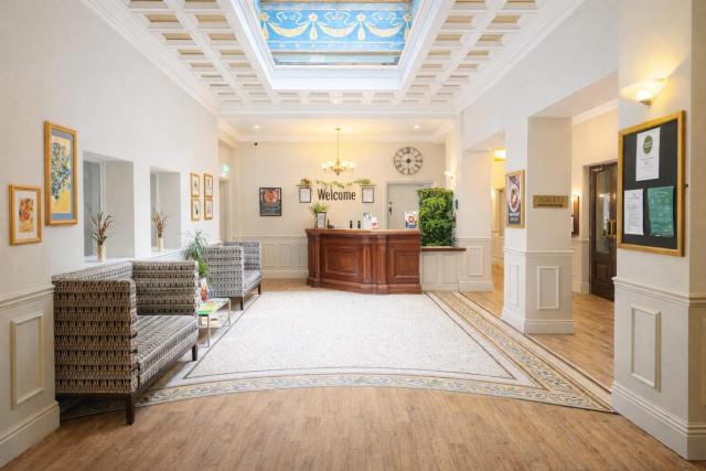 The County Hotel