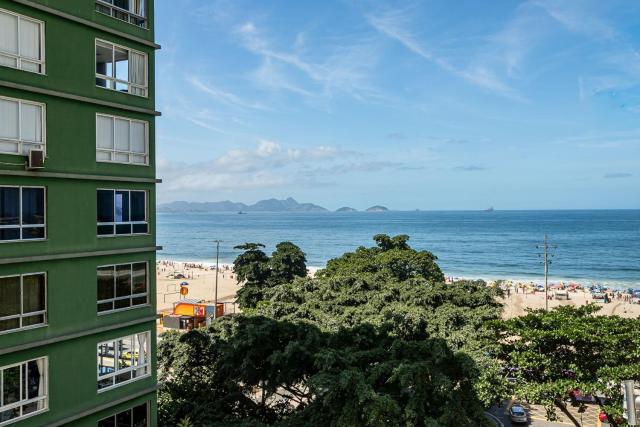 2Qtos: Vista Mar Lateral em Copacabana |A 2936/802