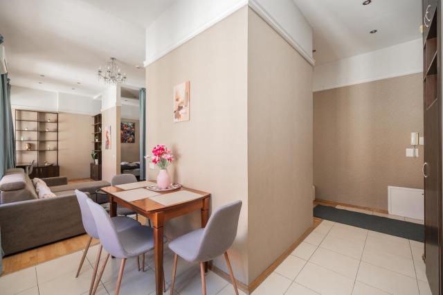 ArtDeco Apartments with Parking by Reside Baltic