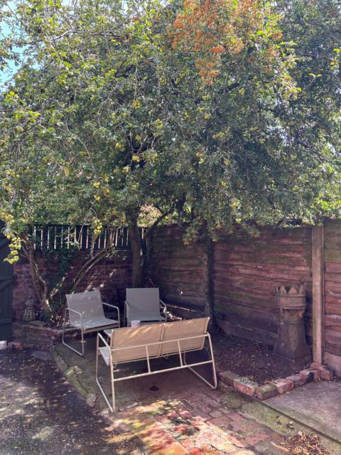 Perfect Booking 2 Bed Home in Didsbury Village