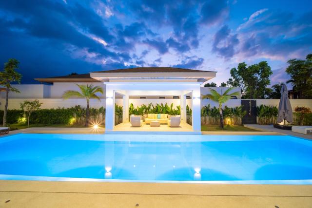 Mouana Breeze Mai Khao 5-bedroom Pool Villa 9910