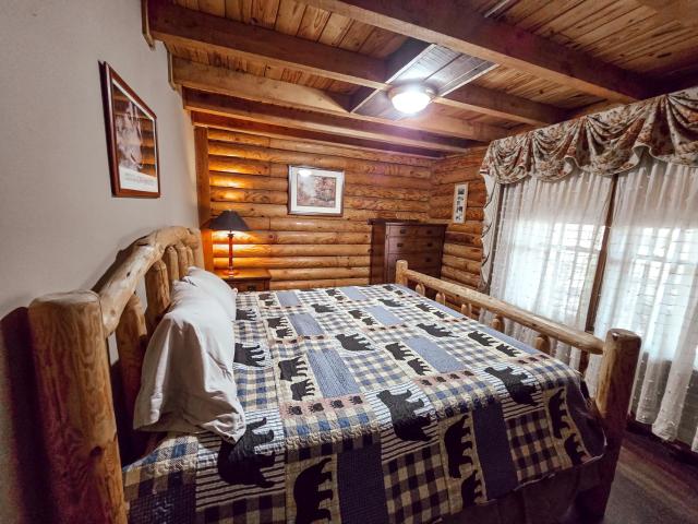 Beaver Creek Cabin - Relax and Enjoy