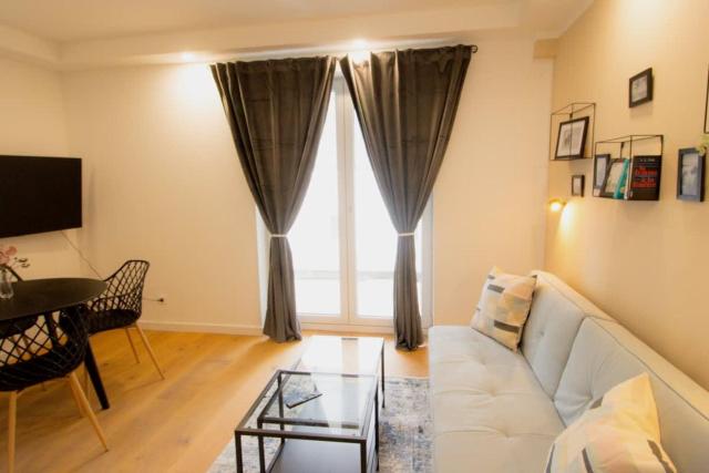 Smart Luxury Apartment in Vienna l JOS25