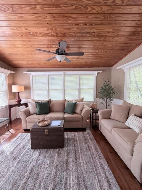 New Listing! Cozy Cabin Escape at Big Canoe Resort