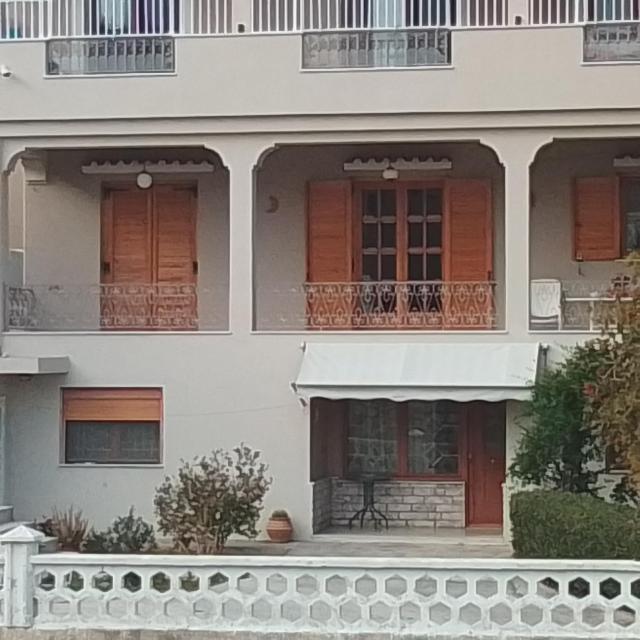 Ανετο σπίτι κοντά στη θάλασσα