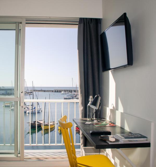 Logis Hotel Du Port