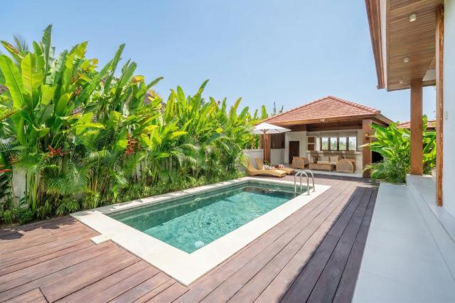 Tembaga by EVDEkimi - Rice Field Views Villa with Outdoor Lounge & Pool