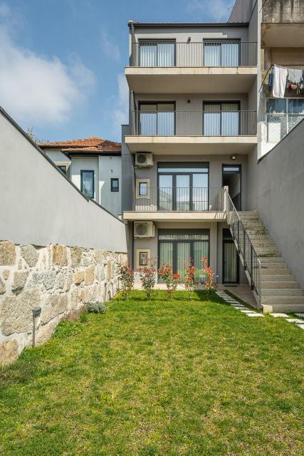 GuestReady – The Mythic Apartments