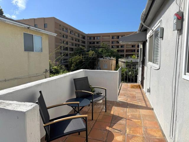 Walkable 2BR Near Zoo, Downtown & Little Italy