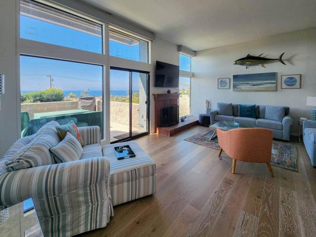 Stunning Ocean View 3-Bed Home!