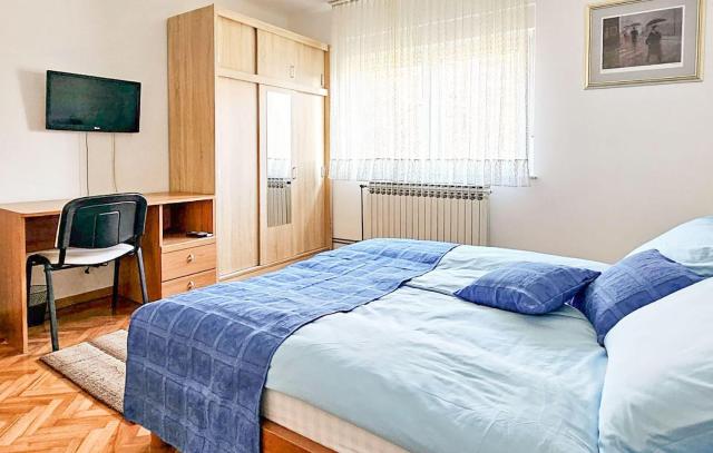 1 Bedroom Awesome Home In Zagreb