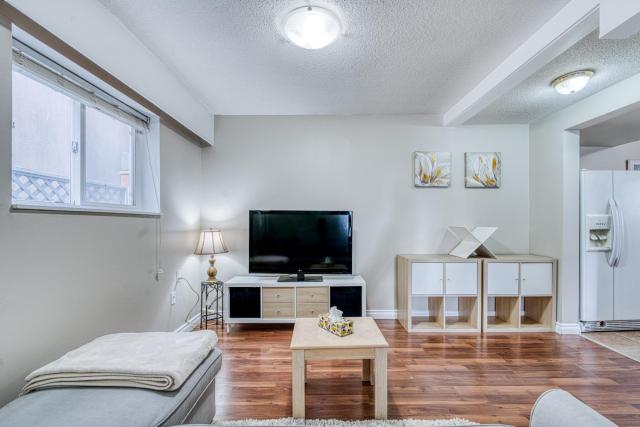 Cozy stay Near YVR 1Bed Sofa bed sleep4