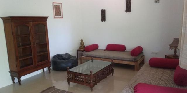 Isai Ambalam guest house