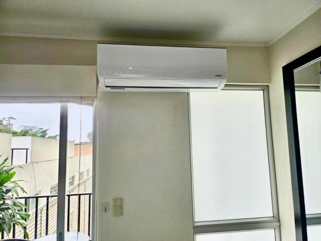 Barranco Luxe Apt with AC