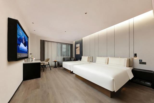 Atour Hotel ShangHai Bund People's Square Dashijie Metro Station