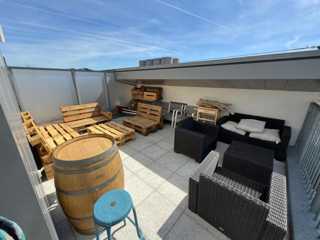 Cité du Vin - appartement 2 chambres - place de parking couverte gratuite