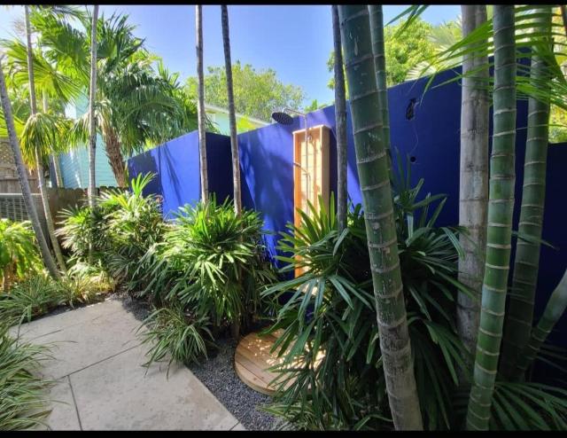 6 Bedroom 6 Bath Guesthouse on Duval Street