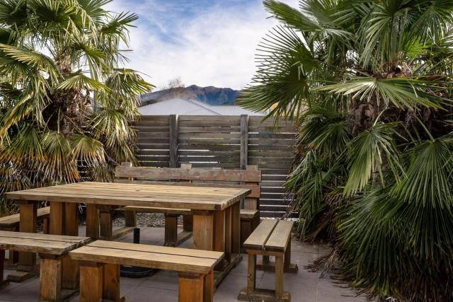 Sunny Family Retreat l Secure Courtyard! Hanmer Springs