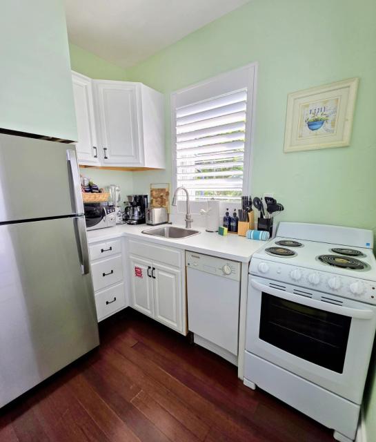 Duval Street Suite with pool