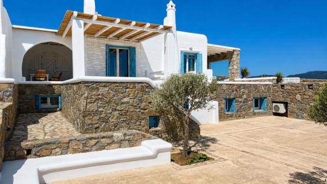 Panoramic Sea View Villa Saint Anna
