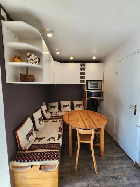 Charmant studio cosy au cœur de Réallon - Wifi