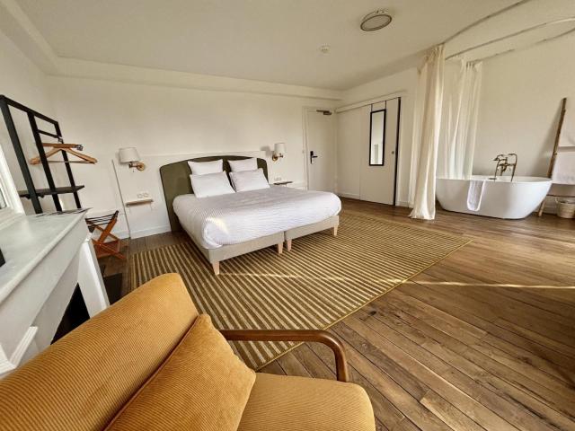Château Royal de Benays - Hôtel