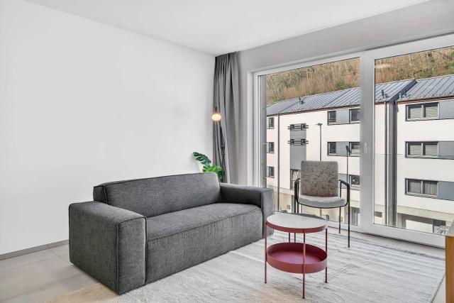 Modern 1BR Near Kirchberg and Airport