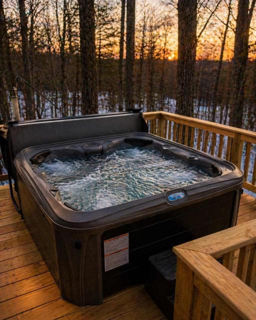 Hot Tub Fire Pit Deck Screened Porch & More