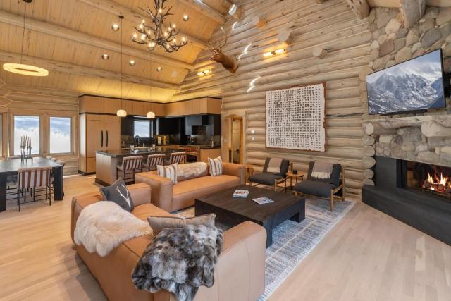 Renovated in 2026 Mountain Village Luxury Retreat