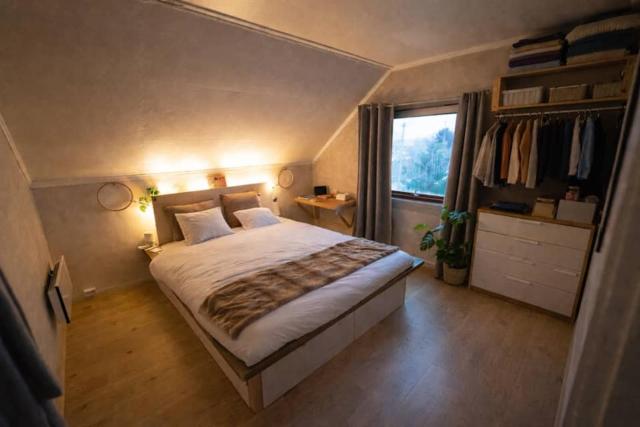 Elys room - The LOWFO House Lofoten