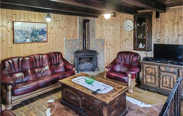 Pet Friendly Home In Karlovac With Wifi