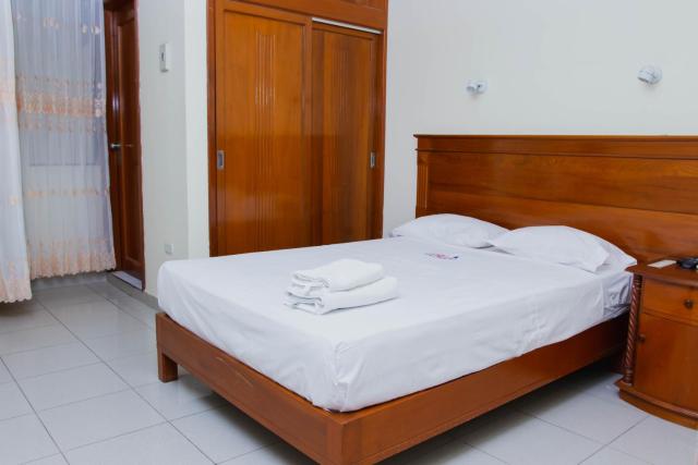 Zentra San José Hotel & Cowork