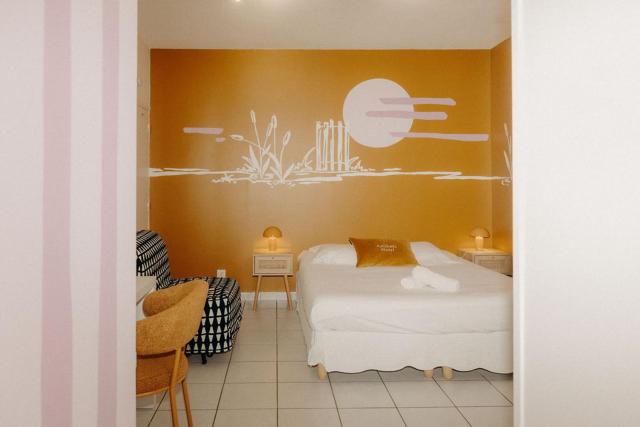 Adishatz Motel