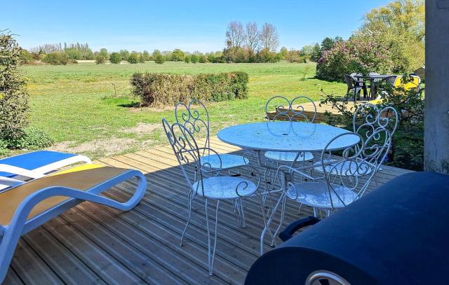 2 Bedroom Amazing Home In Ponthoile