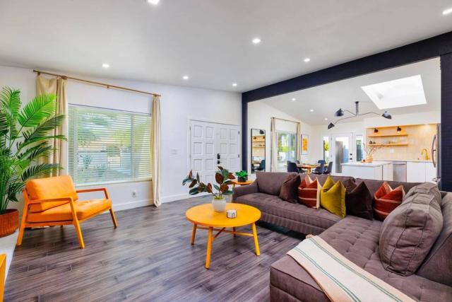 20% Off May Perfect For Families PoolHot Tub