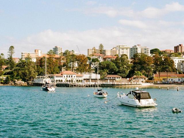 Eurobin Ave Manly - Heritage Charm with Air Con