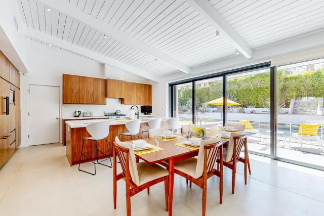 Palm Springs Luxury Retreat -2288