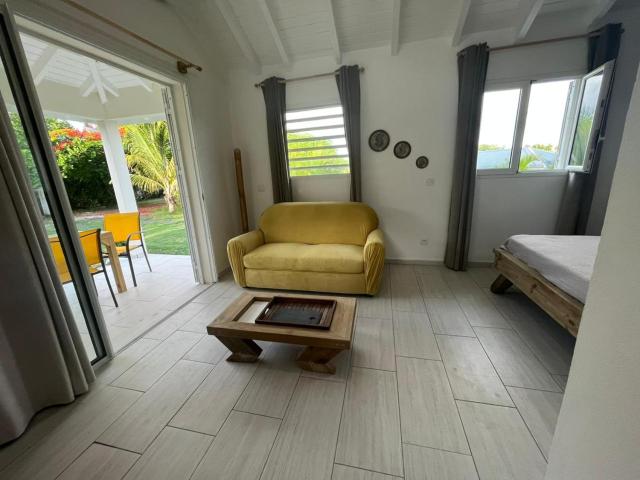 Beau Studio NEUF à Sainte-Anne Guadeloupe pour 2 personnes
