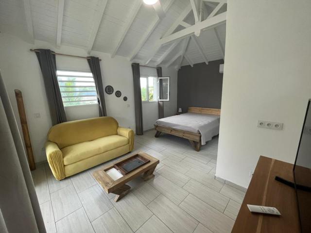 Beau Studio NEUF à Sainte-Anne Guadeloupe pour 2 personnes