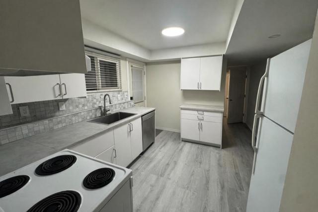 Cozy 2BR Basement Suite - FIFA Ready and Easy Access