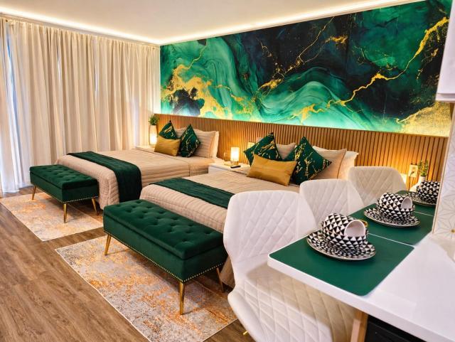 Emerald Luxe Lakeview 6 min to EPIC Universe