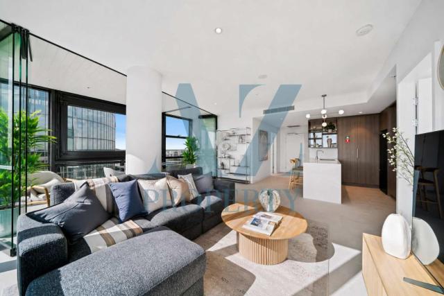 Prime Location CBD with Pool & Gym