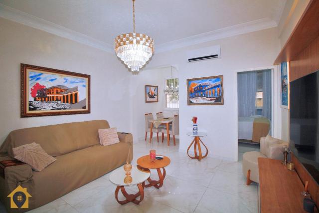 Apartamento Luxuoso no Coração de Copacabana